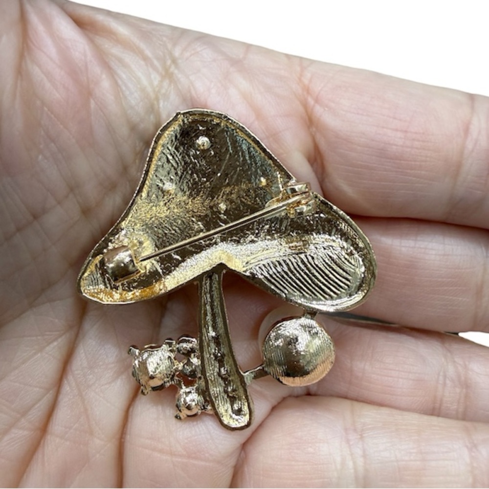 Mushroom Brooch with Crystals and Pearl Accent - Picture 3 of 4